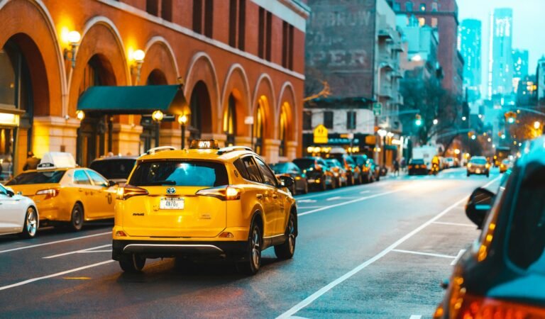 How Much to Tip a Taxi Driver in NYC in 2025?