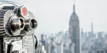 Top of the Rock vs Empire State Building