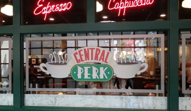 Best Coffee Shops in NYC for Tourists | Top Cafes by Area